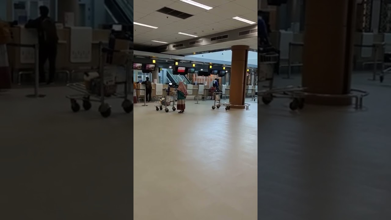 Counter Check-in di Bandar Udara Internasional Lombok | Short | Airport