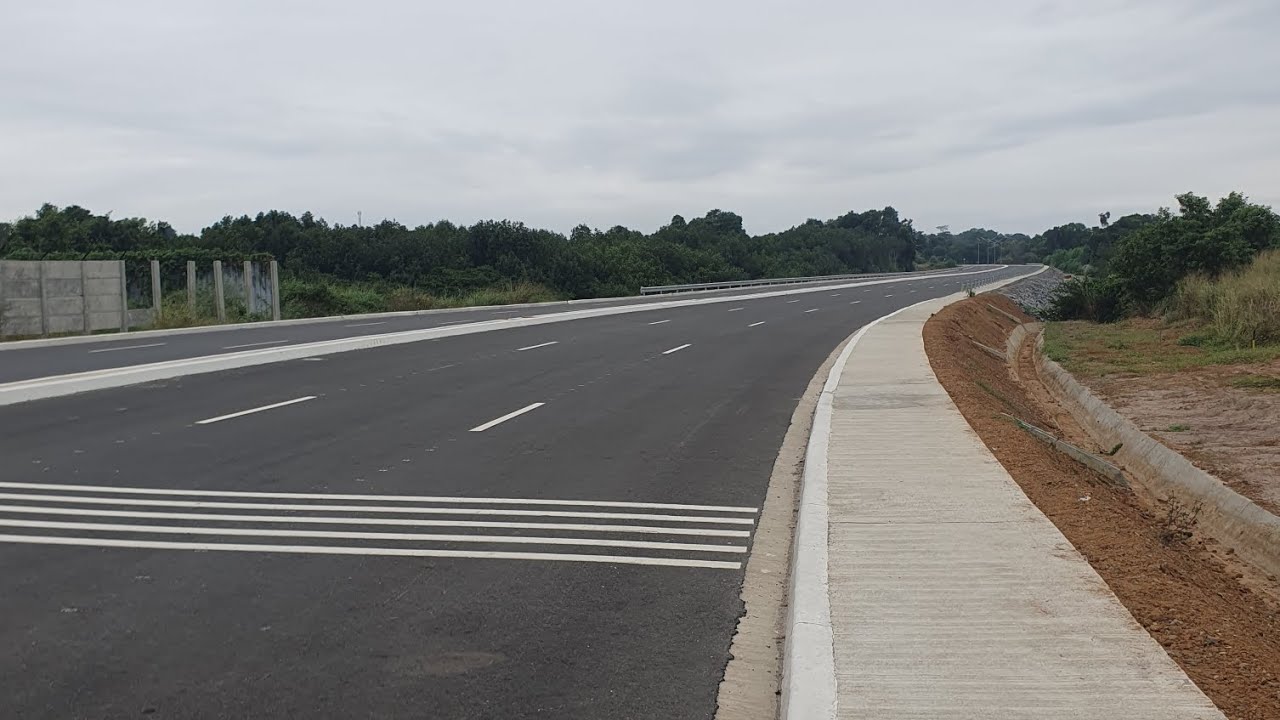 🚨Urgent autoroute de contournement les travailleurs de retour sur le chantier #gabon #libreville 🇬🇦