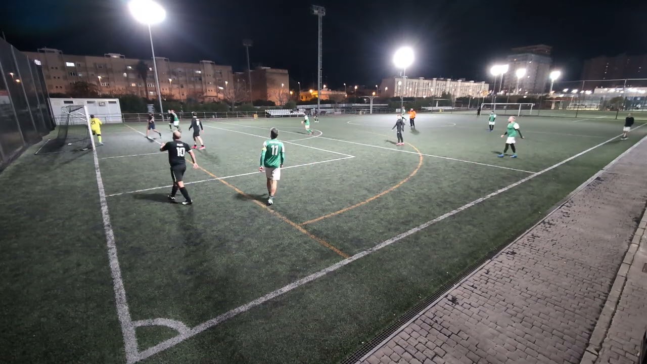 Real Suciedad 0 Nottingham Miedo 9 - Liga X Miércoles 25/26