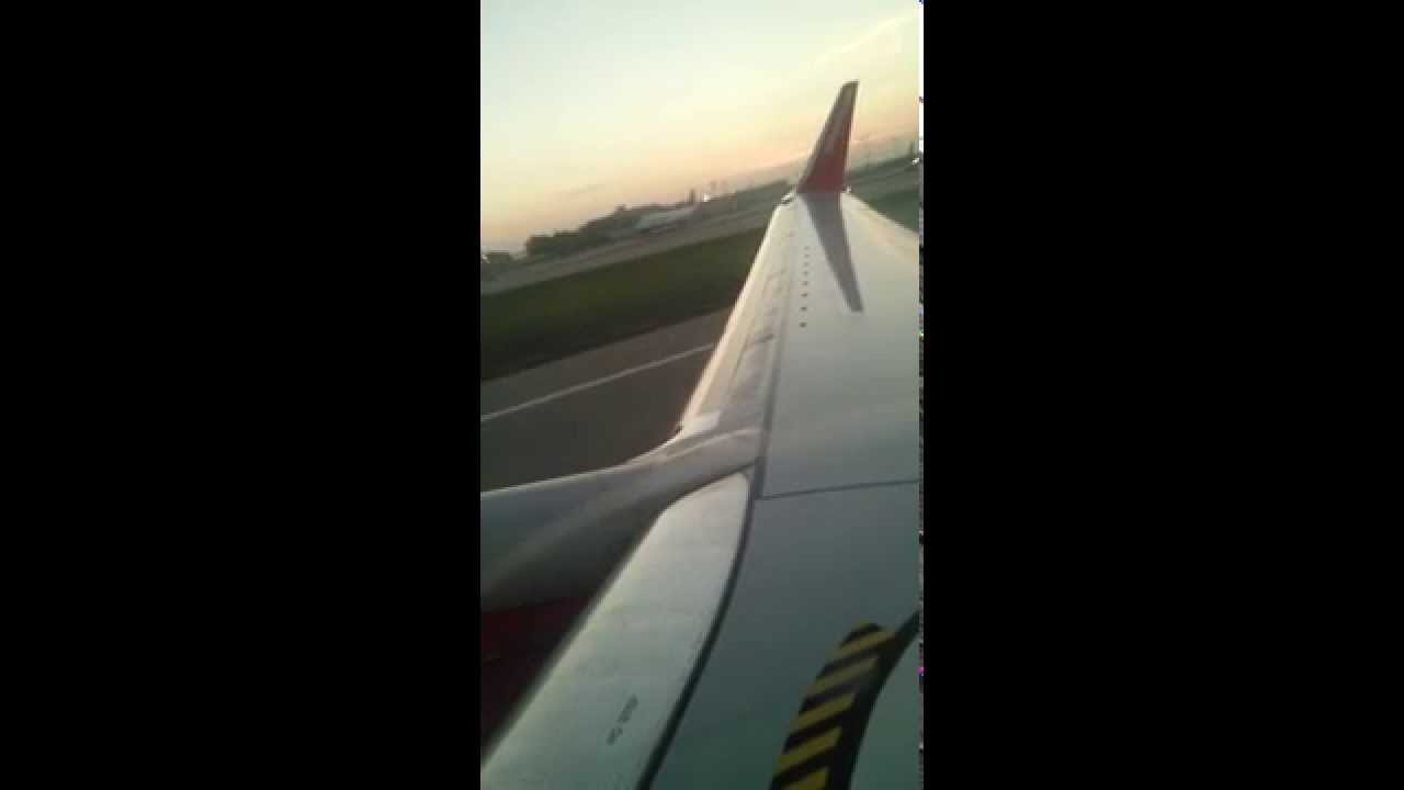 Airberlin Boeing 737-800 takeoff Moscow DME - Berlin Tegel