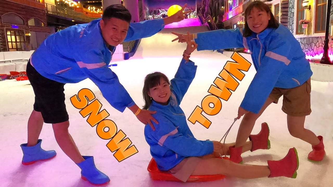 Đi Trải Nghiệm Thị Trấn Tuyết Tại Sài Gòn – SNOW TOWN ❤ BIBI TV ❤