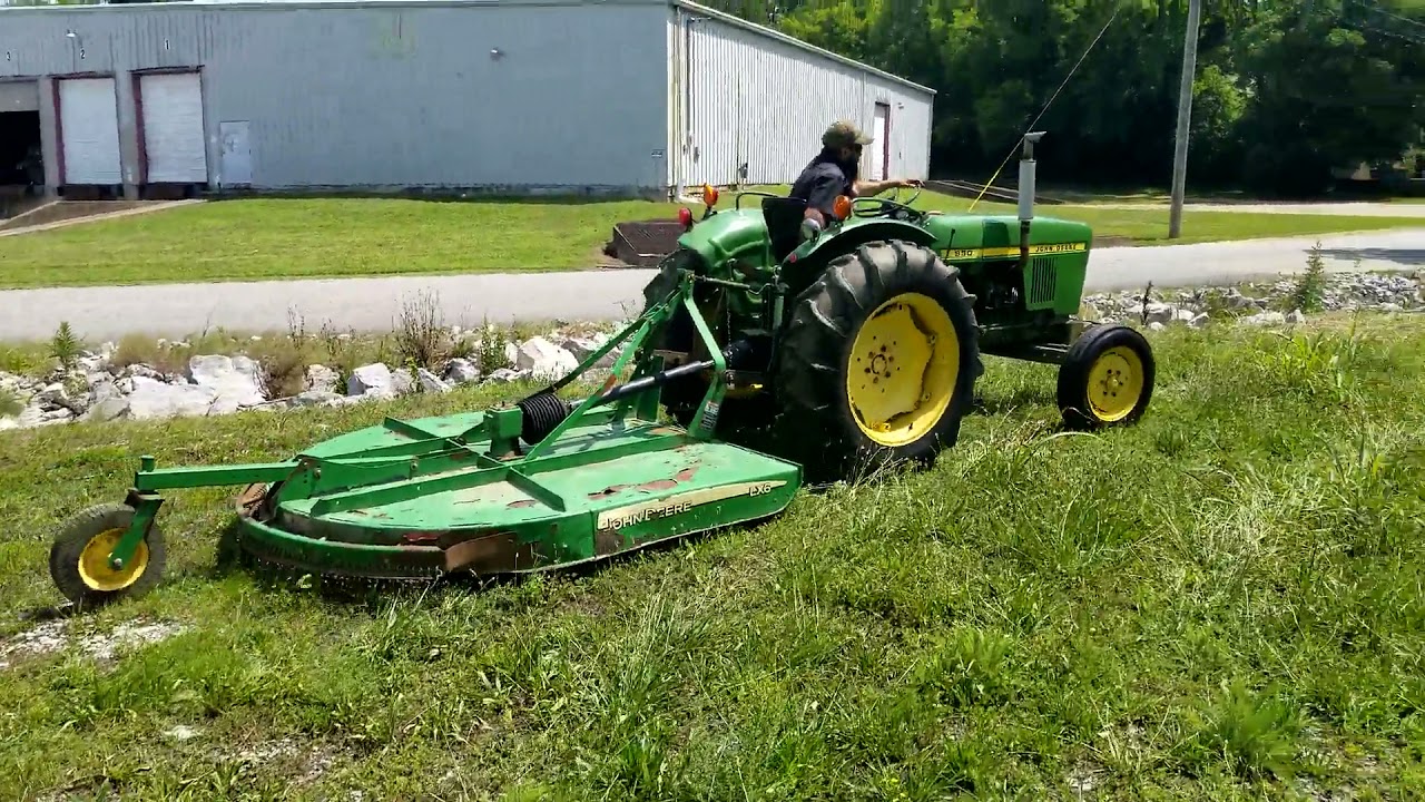JOHN DEERE 950 For Sale