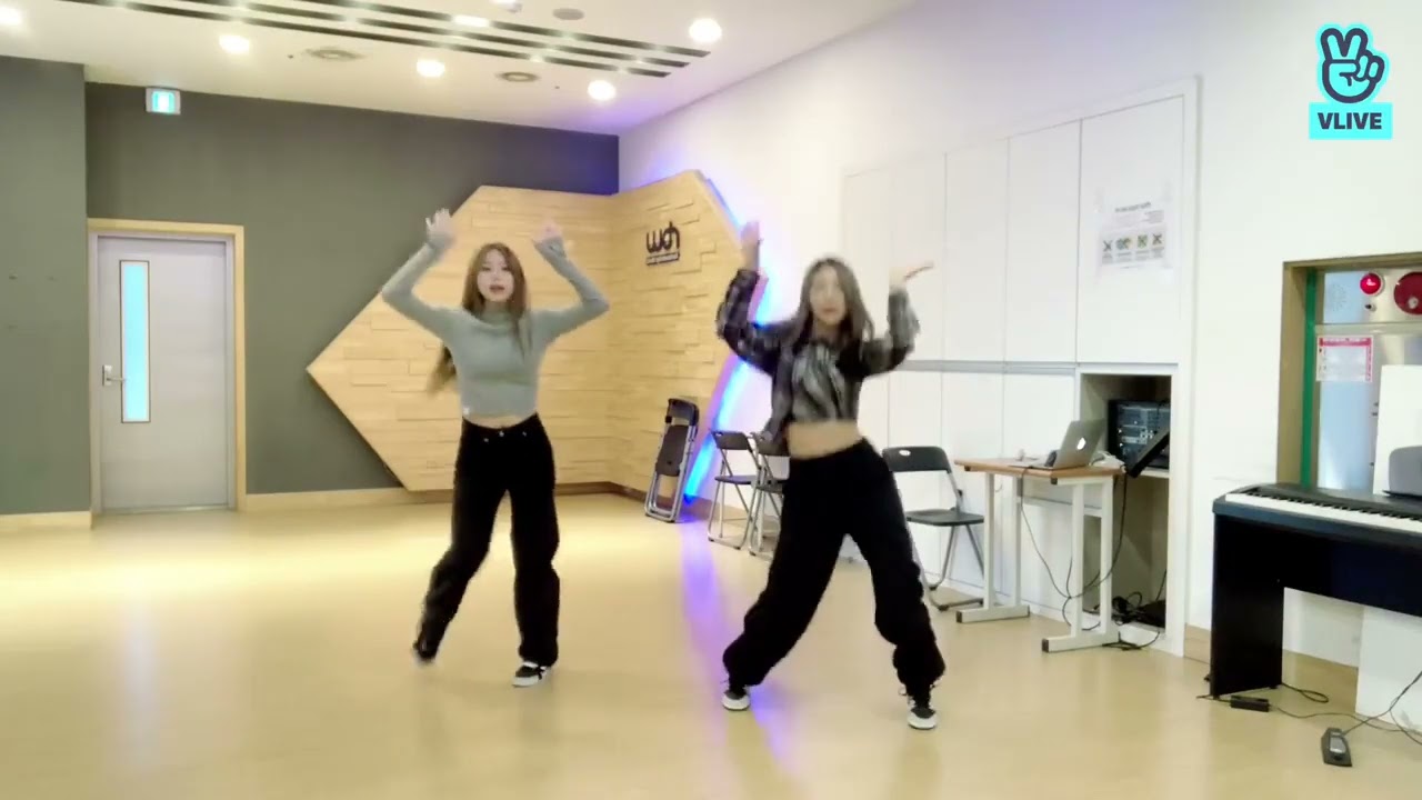 GOT the beat 'Step Back' - PURPLE KISS Dosie & Ireh