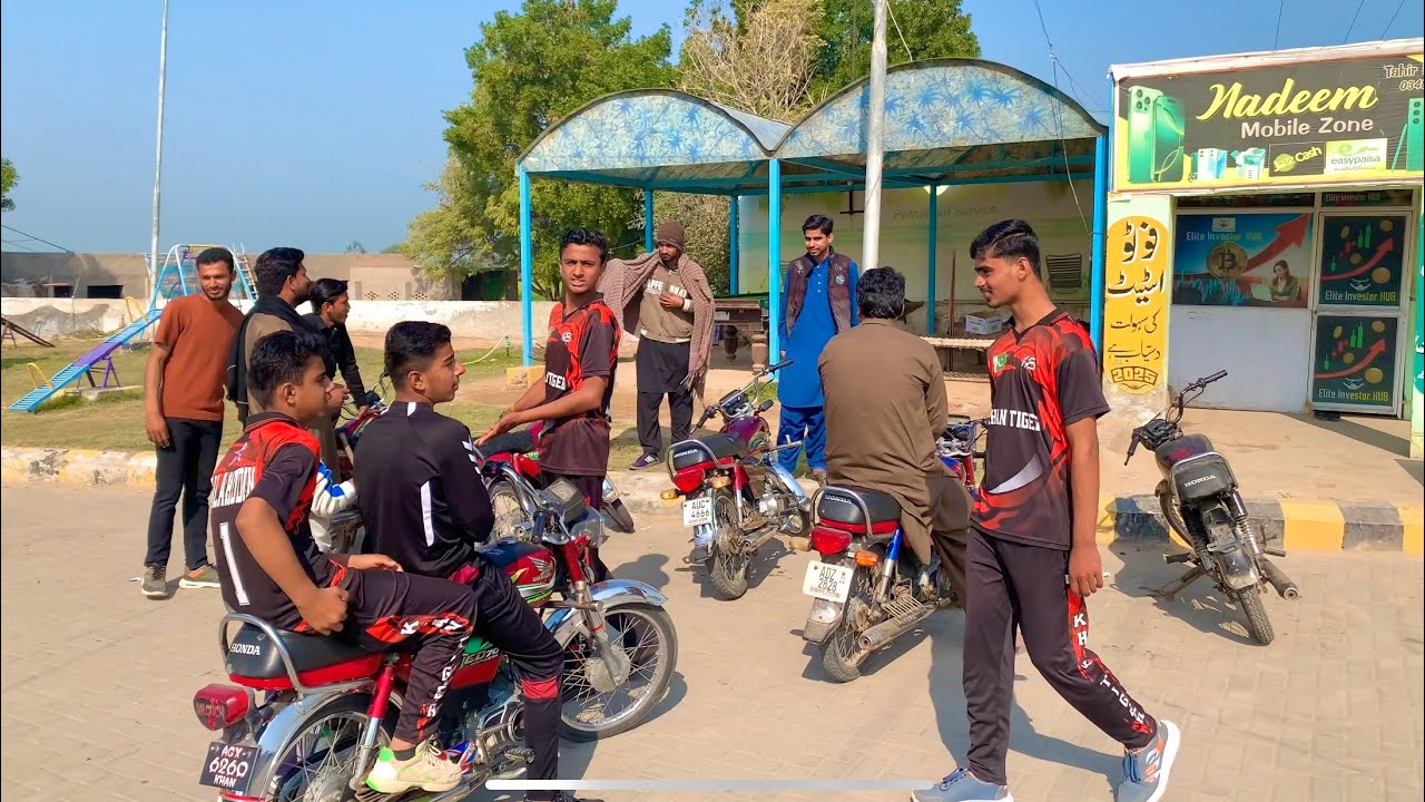 Aaj humari team sami final jeet gae hai |Village life in Pakistan |village mela 