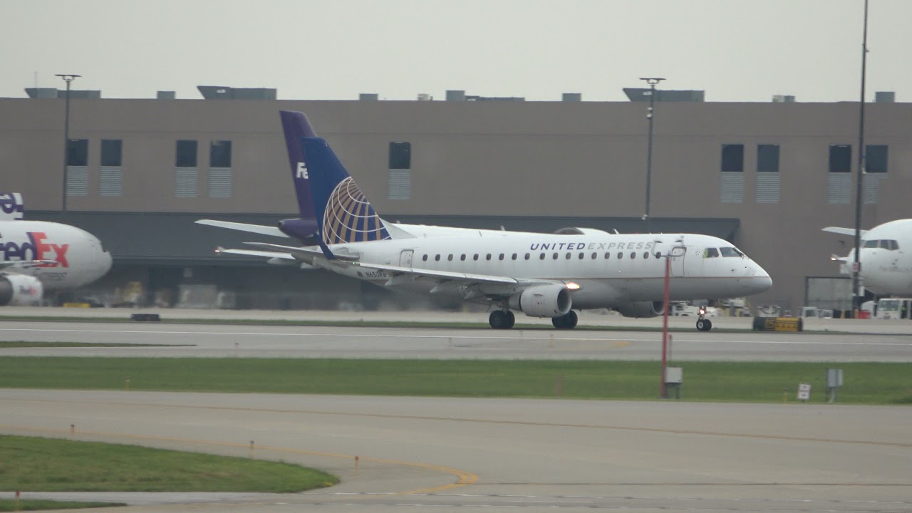United Express Republic Airway's Embraer ERJ-170 Airplane N650RW Taking Off Indianapolis Indiana