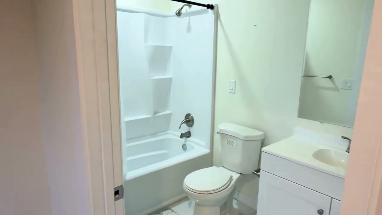 Tacoma Home for Rent - 3 Bed 2 Bath - by Property Management in Tacoma