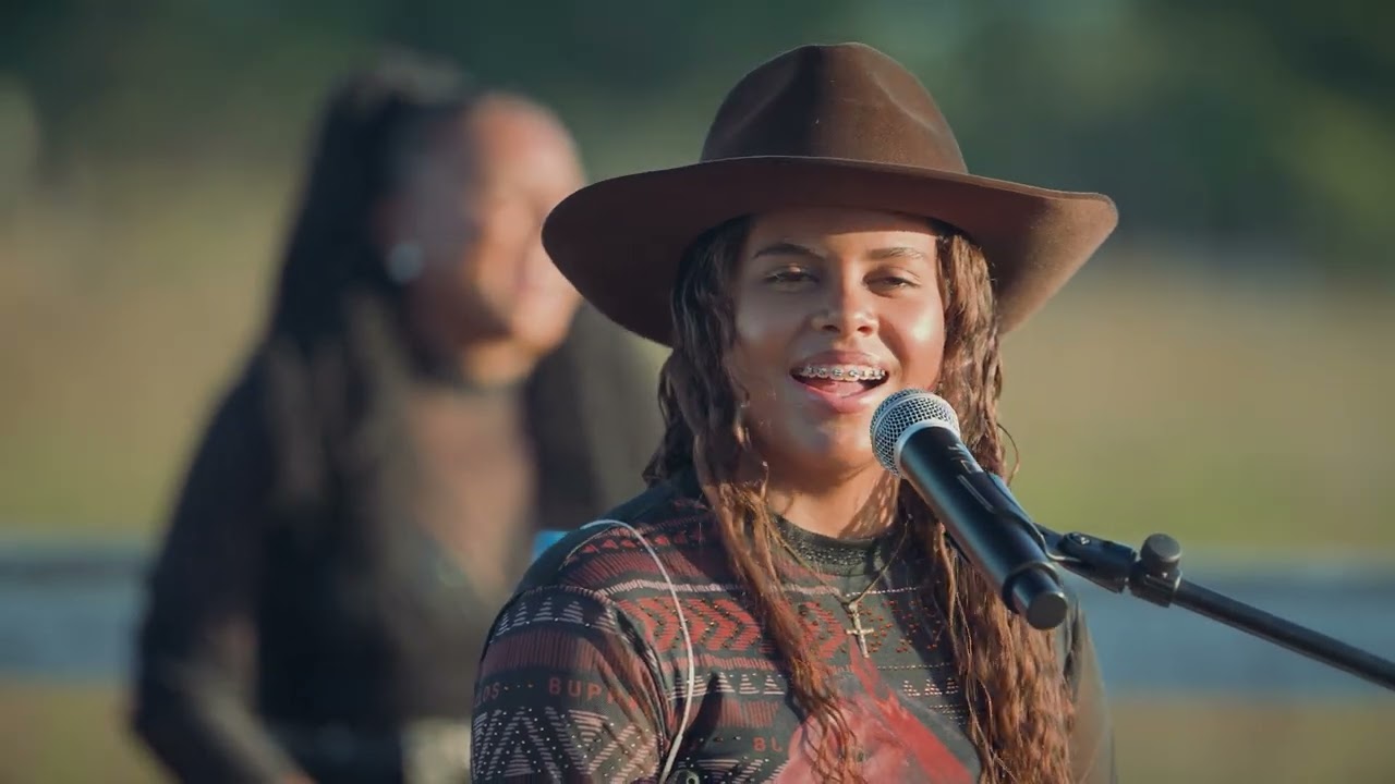 Manuzinha Vaqueira- Carmelita