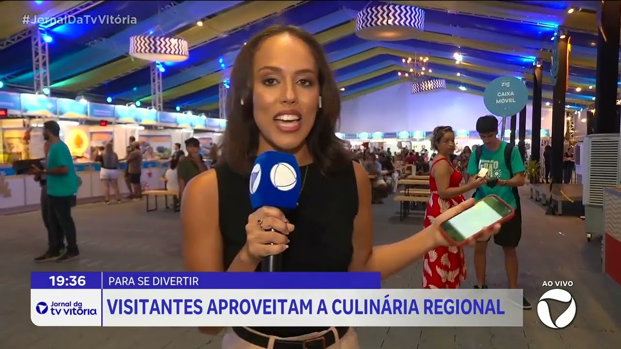 Shows animam o fim de semana na arena de verão.