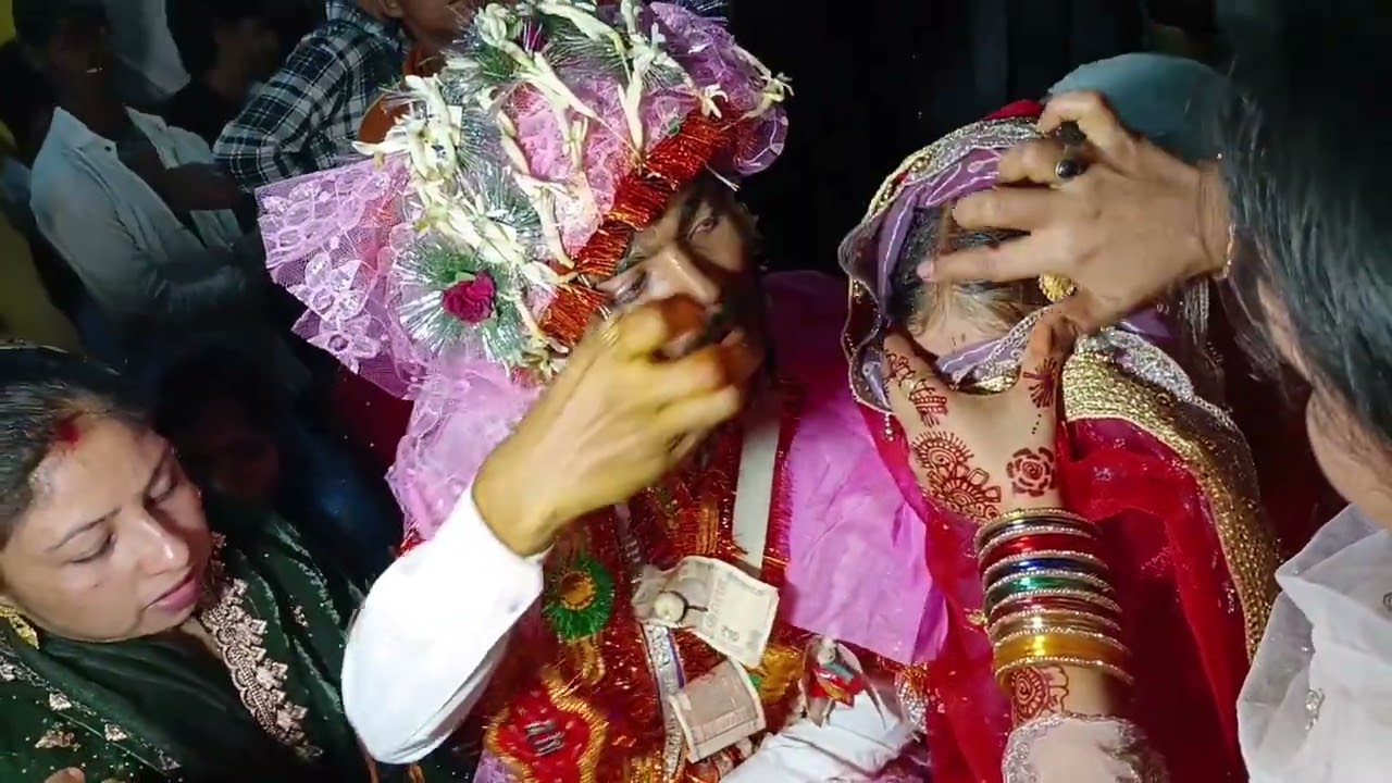 Love marriage Sadi dulha Dulhan ek hi village ki meri video me me last tak bane rahe 🤣♥️ 