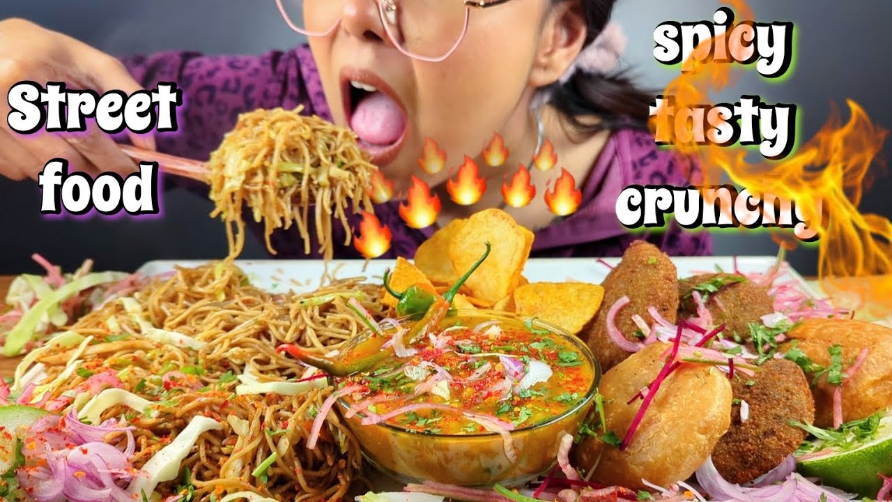 EATING SPICY INDIAN STREET FOOD MUKBANG | VEG CHOW, SPICY GHUGNI, BANANA FLOWER CHOP, DAL KACHORI