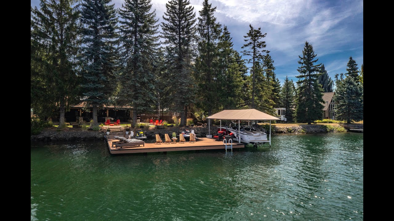 737 Evergreen Road - Live the North Idaho dream with 102.4' of pristine Pend Oreille River frontage