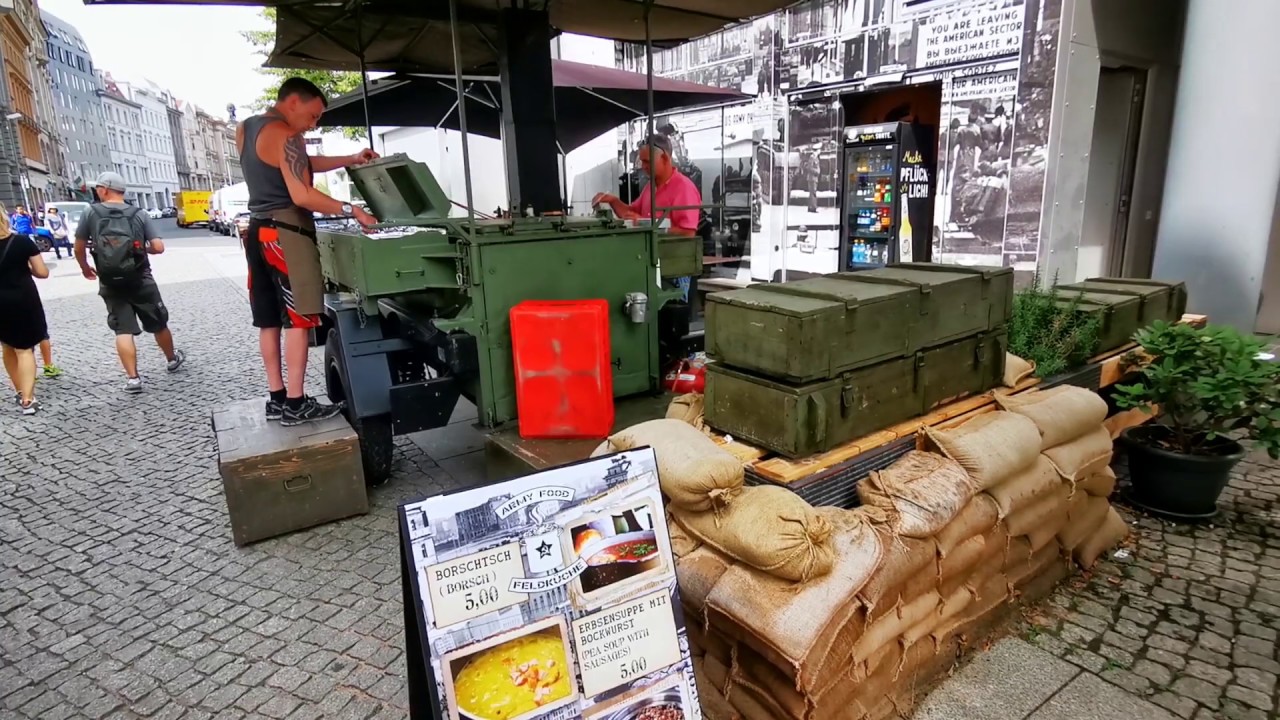 Kulinarischer Tipp: Feldk&uuml;che am Checkpoint Charlie