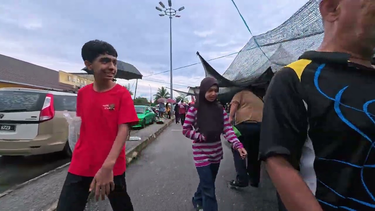 Bazar Ramadan Dataran Nanas Teluk Intan - Warna-Warni Bazar Ramadan