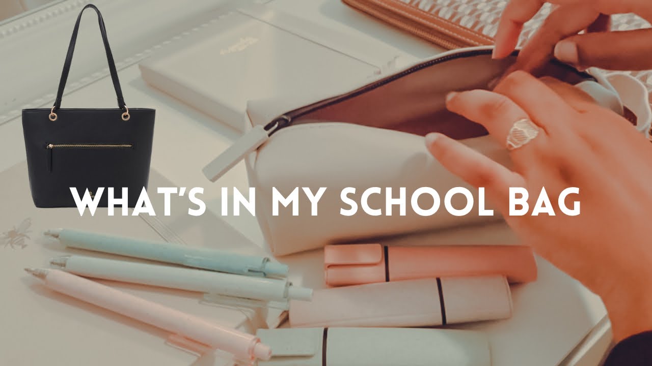 WHAT’S IN MY SCHOOL BAG | aesthetic and minimalistic!