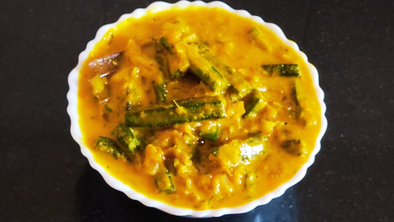 Dahi Bhindi Recipe / Vendakkai Thayir Kulambu / Dahi Wali Bhindi / Okra Curry In Yoghurt / Curd Okra