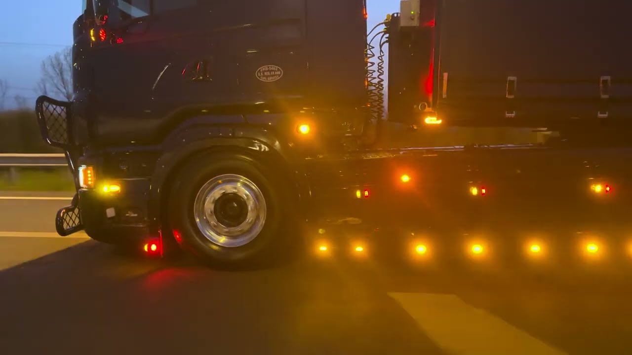 Scania Konstantinidis R950 V8 Open Pipes Sound