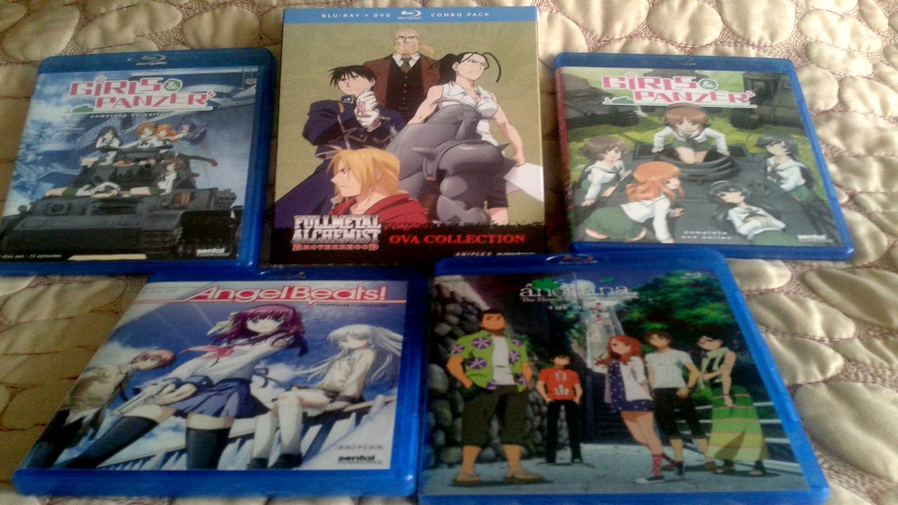 ANIME UNBOXING - Fullmetal waifus, tanks and feels