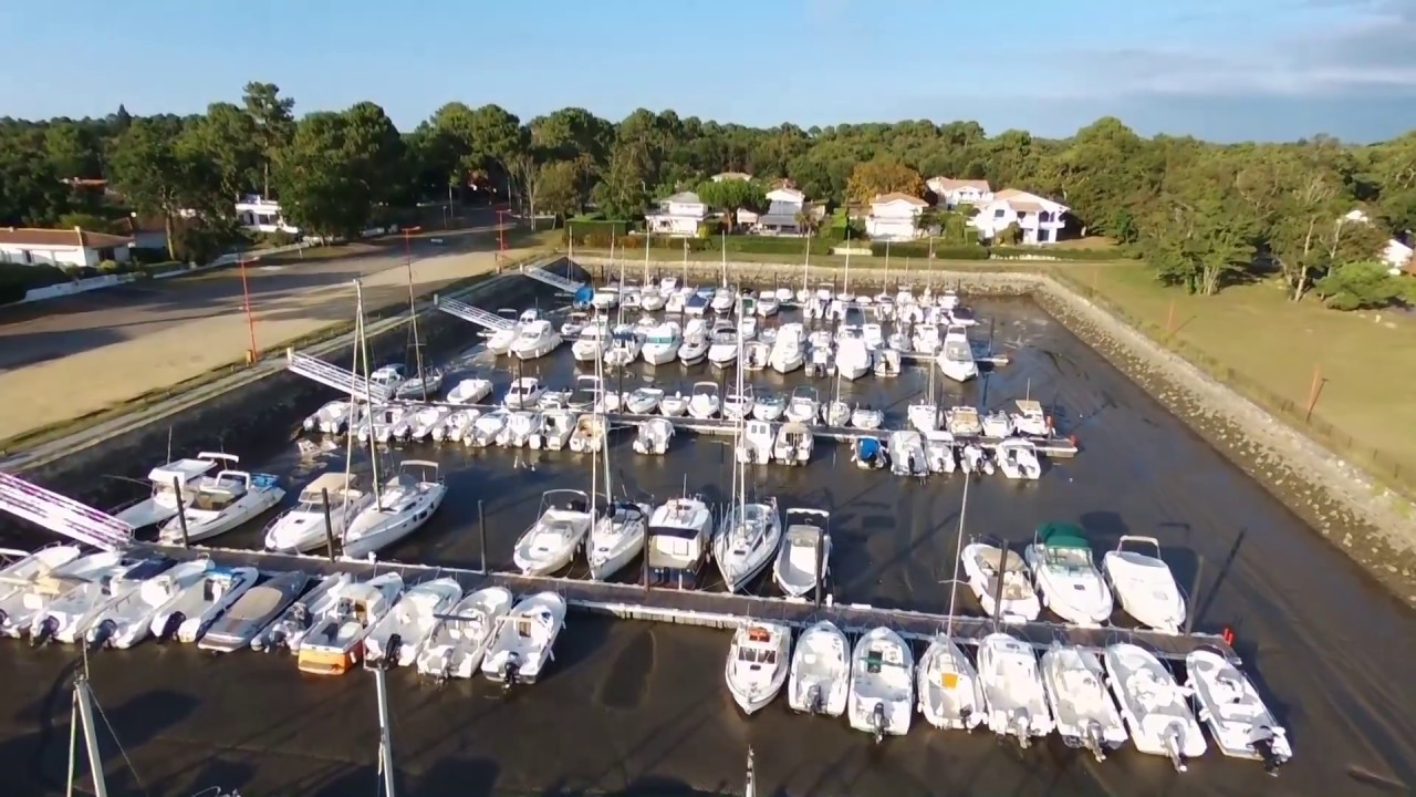 Port de Taussat FontaineVieille - Bassin d'Arcachon - Drone Bebop Parrot 2 - HD