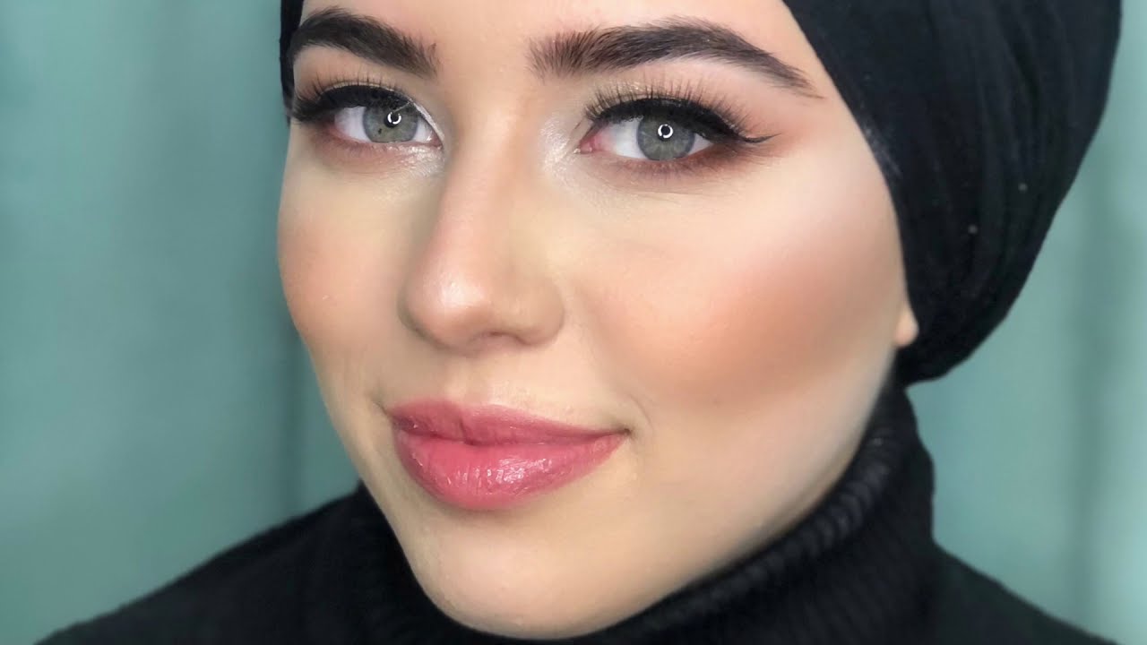 Gelin makyajı EN KOLAY MAKYAJ TEKNİKLERİ VE KALICI &Uuml;R&Uuml;NLER