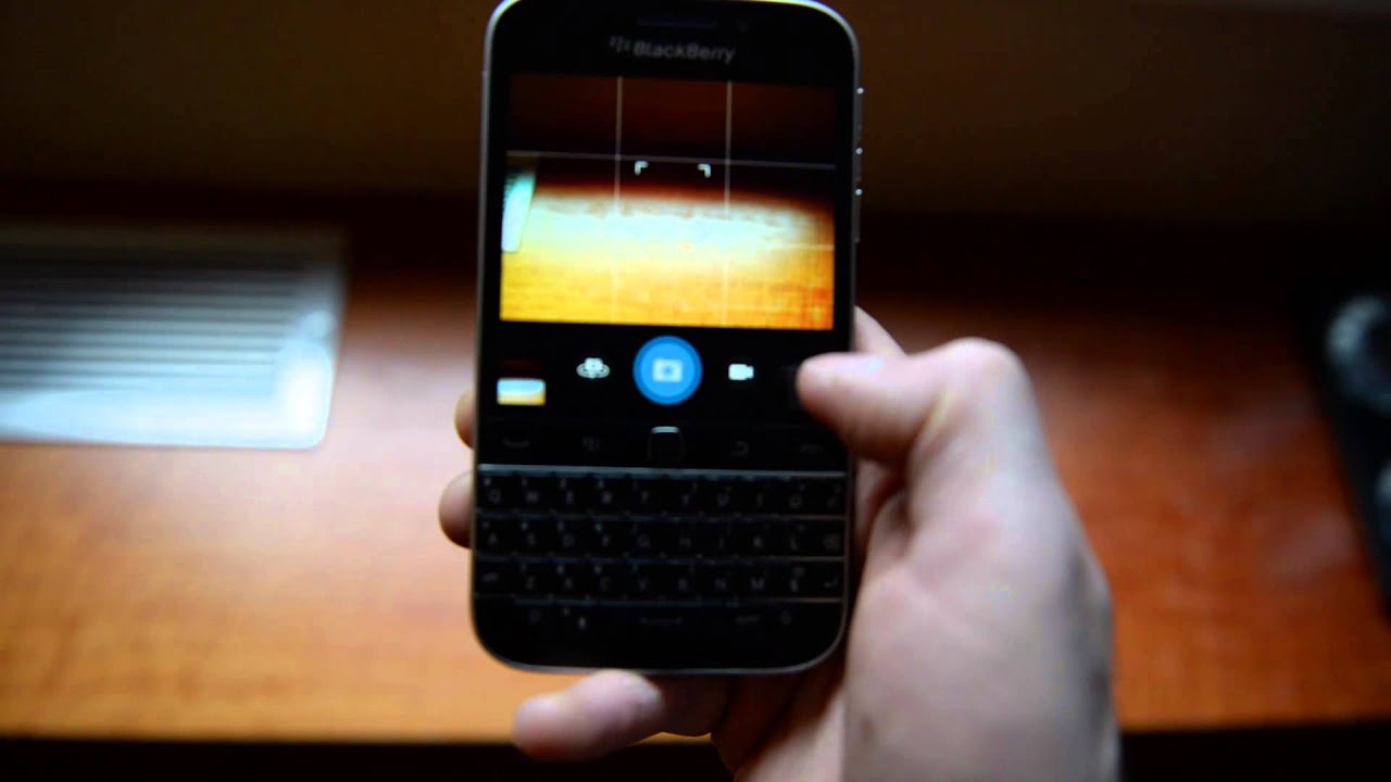 BlackBerry Classic Hands-on Review- MobileSyrup.com