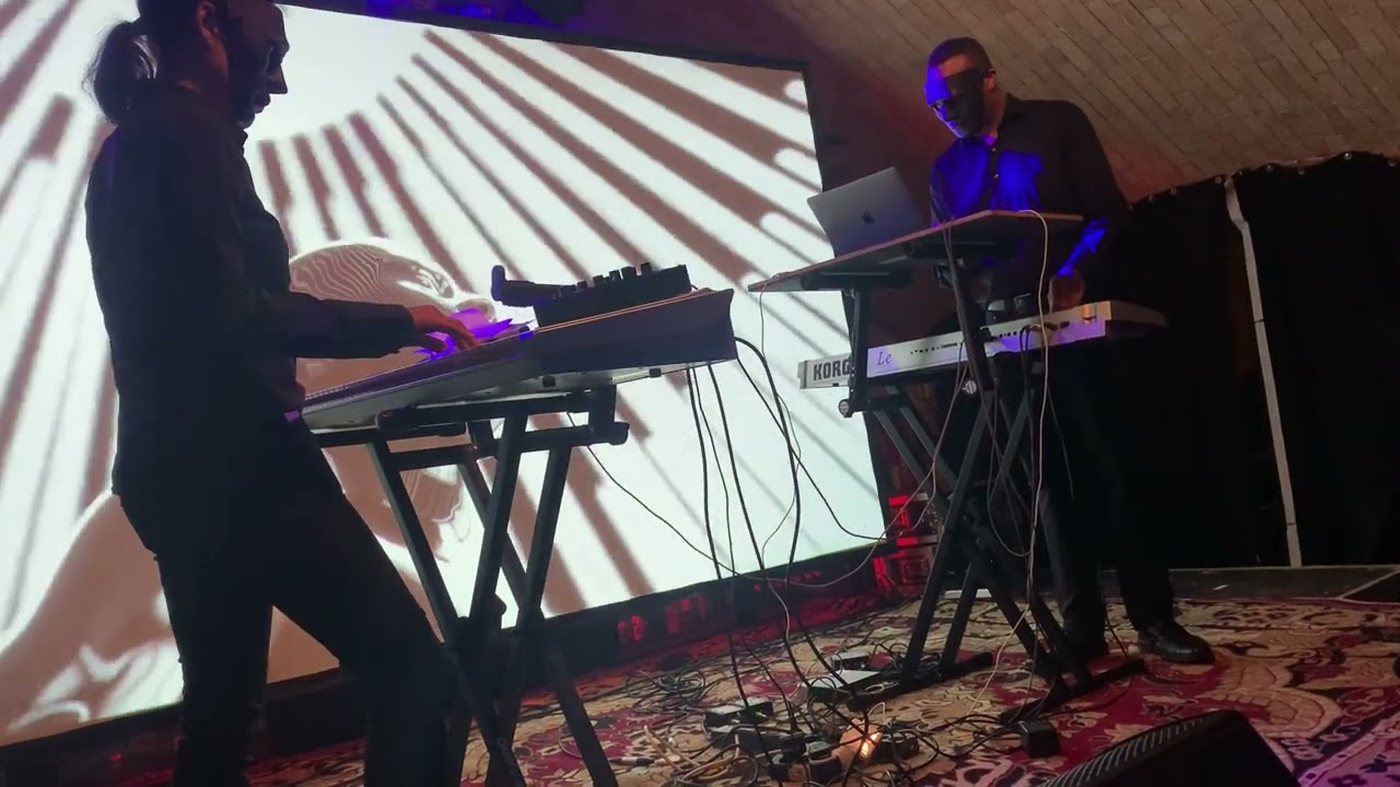 Dopplereffekt live @ Acht Br&uuml;cken Festival, Gew&ouml;lbe, Cologne 29/04/2022