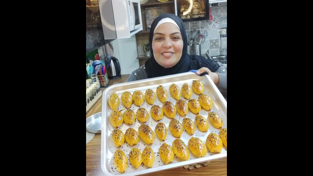 أبهرتهم وجننتهم 🙃قال إيه الكيلو ب120جنيه عملت كيلو وزياده بنص كيلو دقيق وشويه مايه #قرص_الافران