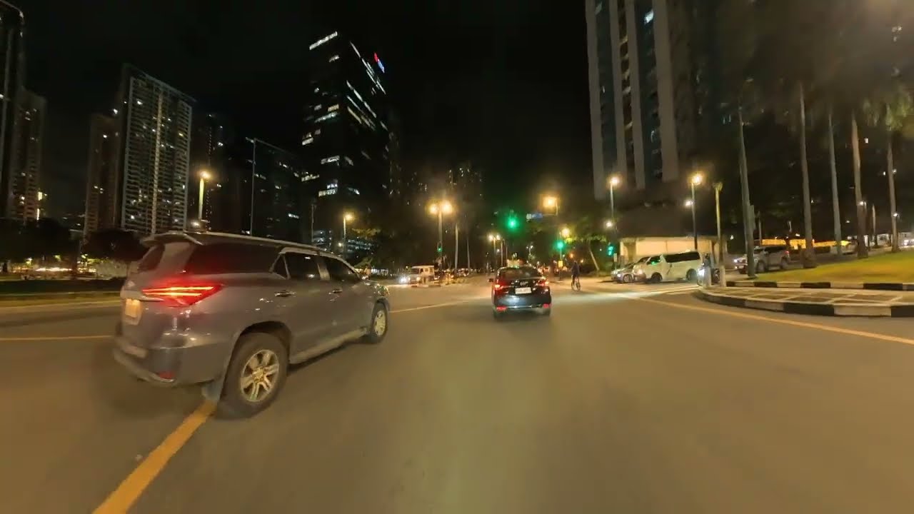 Night Ride | Lawton Avenue to Market Market, Taguig