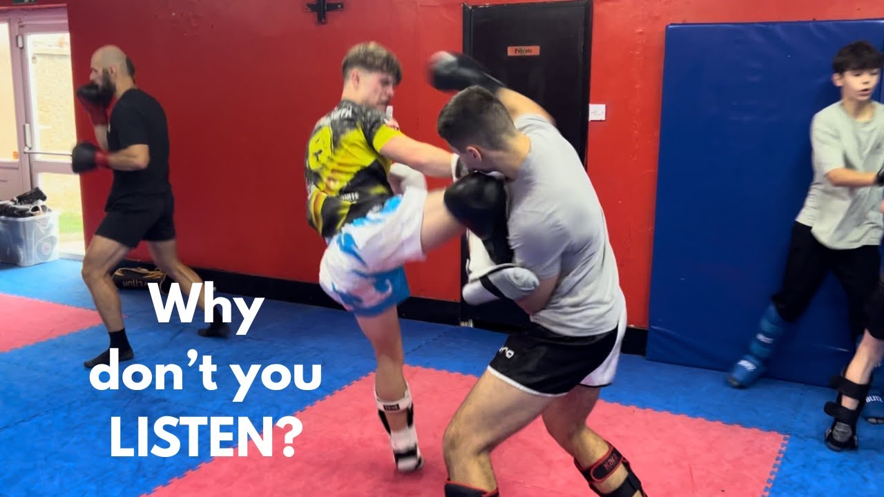 POV - My students using what I teach against me (Muay Thai Sparring)