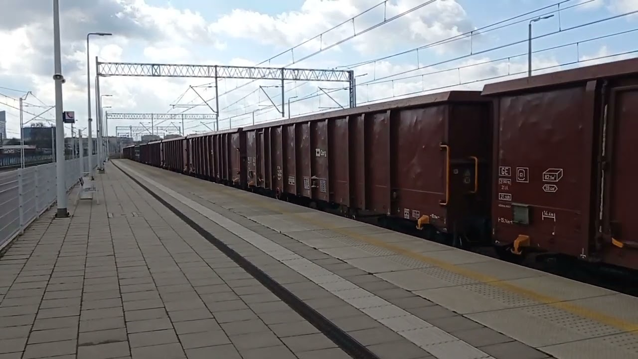 ET40-43-B CARGOUNIT. Lokomotywa elektryczna. Bombowiec.