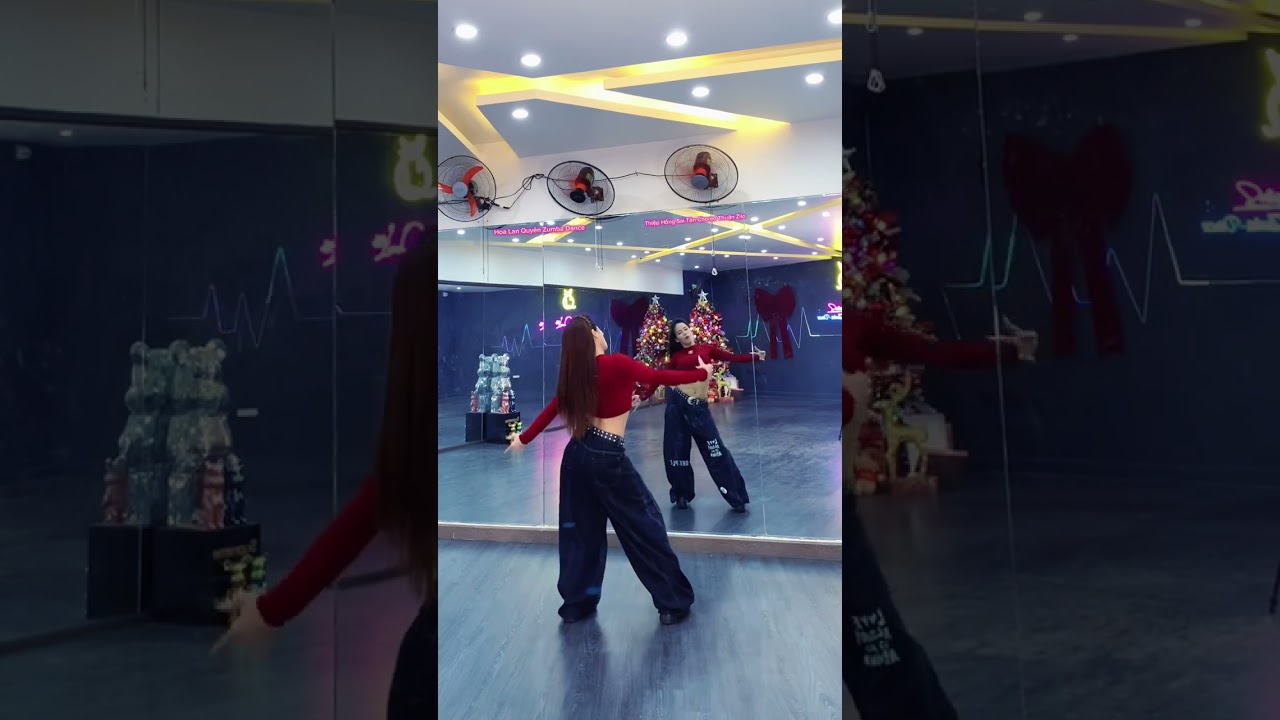 Thiệp Hồng Sai Tên ￼: choreo Thuận Zilo: Hoa Lan Quyên Zumba Dance 