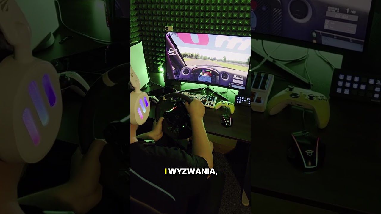 What do you prefer? Realism or arcade? 😏 #games #realism #arcade #simracing #gamers