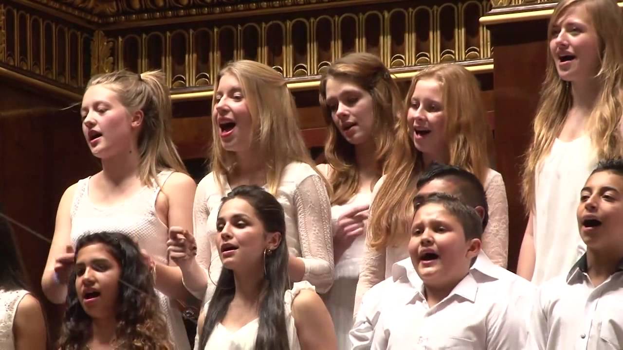 Ida Kelarova +Čhavorenge+ Česká filharmonie-  Soske mange naphenes