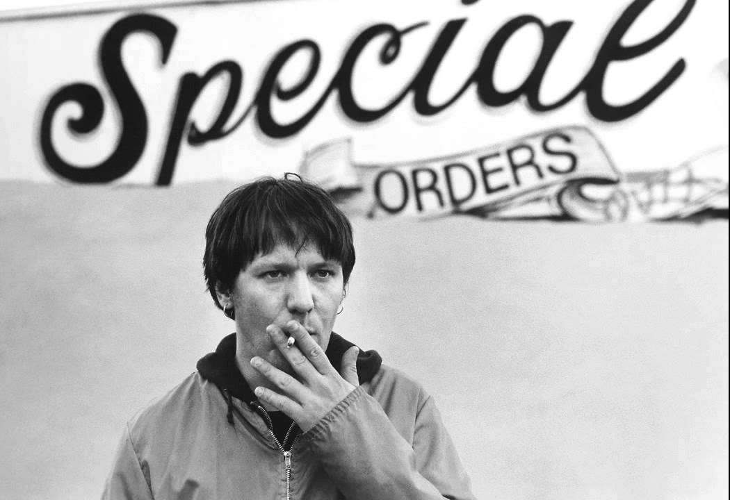 Elliott Smith Interview - How important is the internet to you?