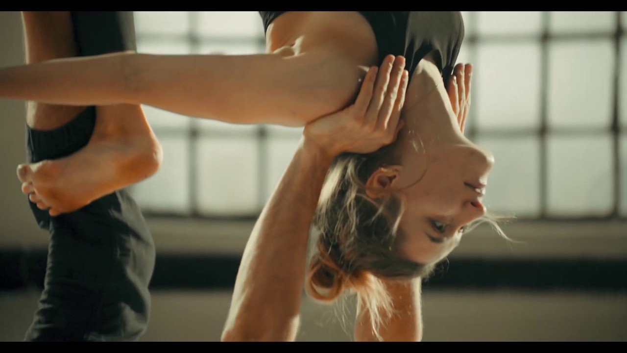 ACROYOGA