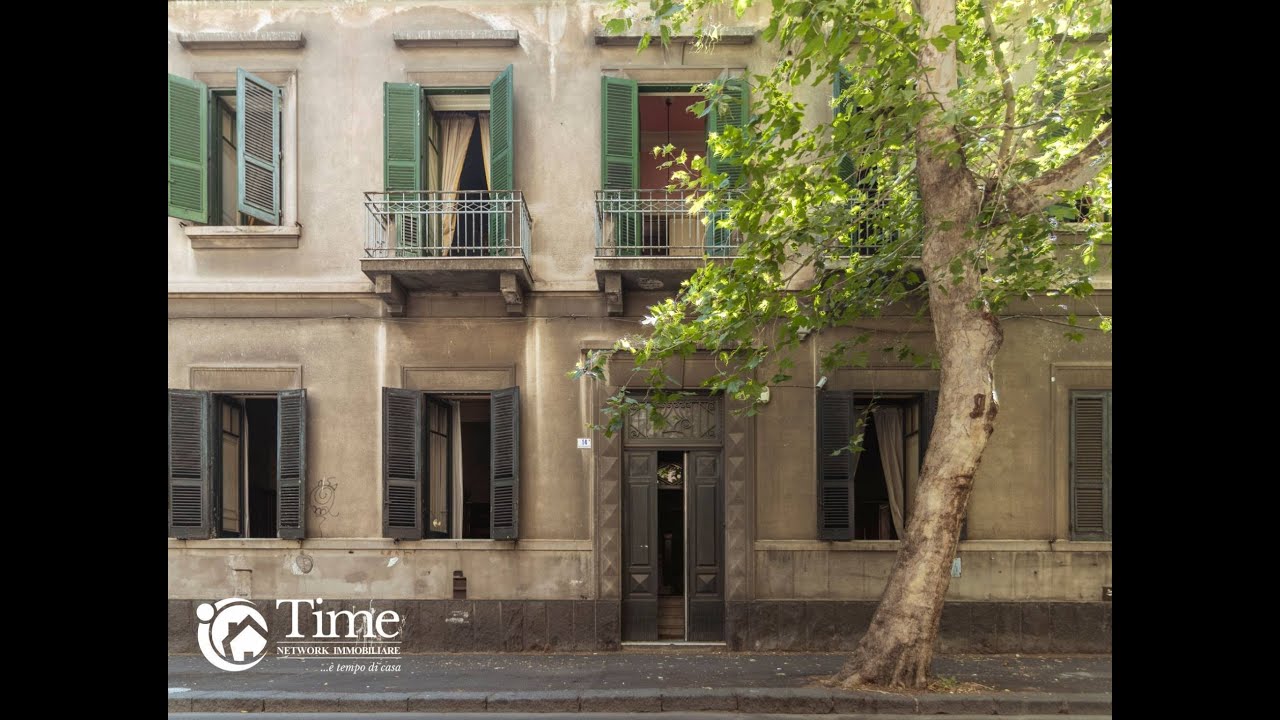 Palazzo storico dei primi del ‘900 – In Vendita a Catania, Via Lago di Nicito L707