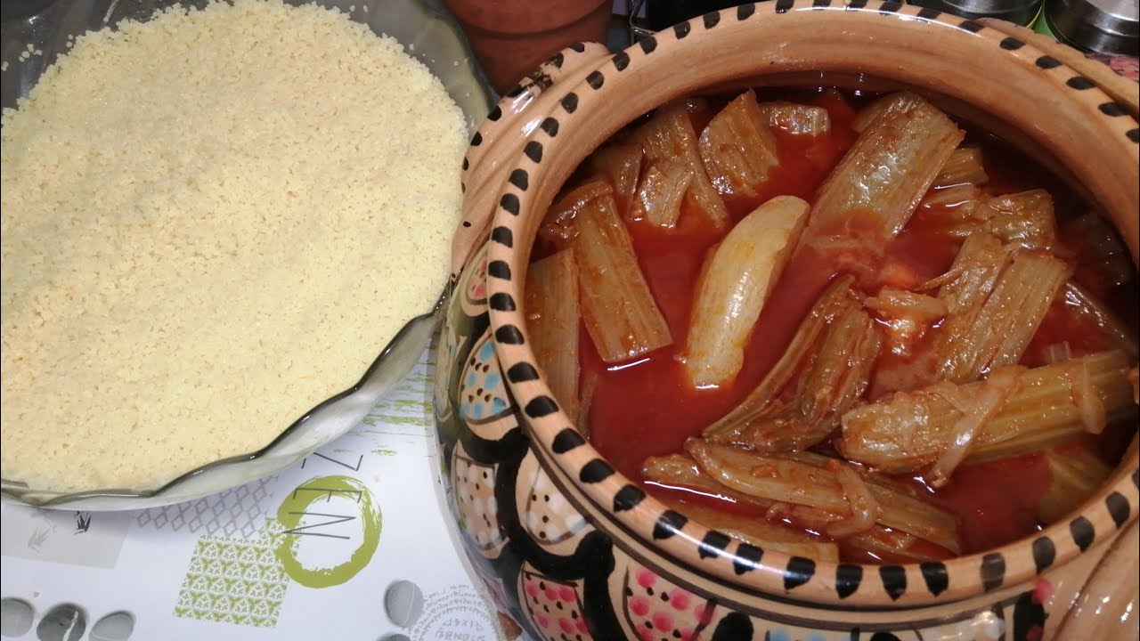 كسكس مرقة حمراء بالخرشف واللفت على الطريقة القبائلية couscous aux légumes ايجي بنين بزاف 😋