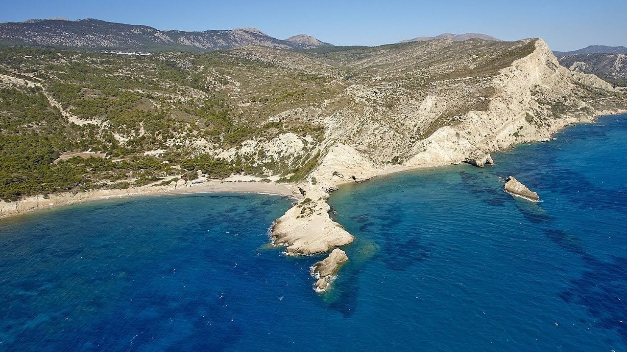 Fourni Beach