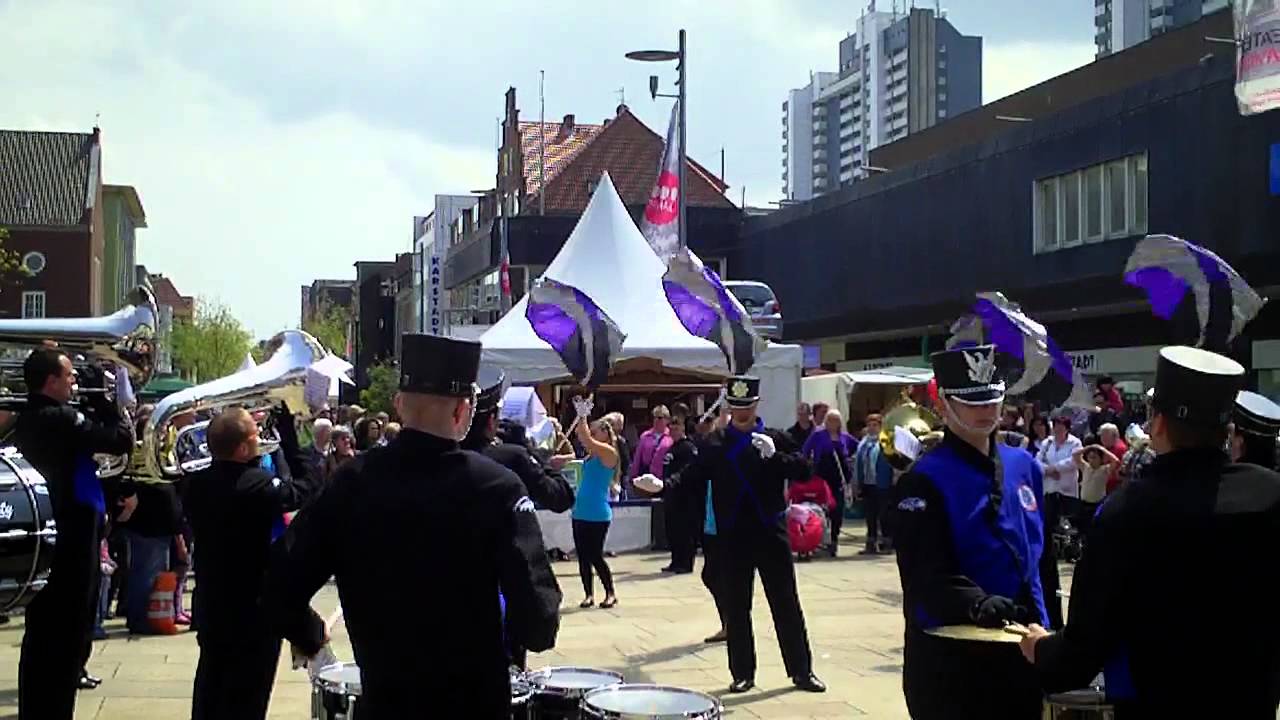 Seahawks Marchingband beim Bürgerbummel in Bremerhaven