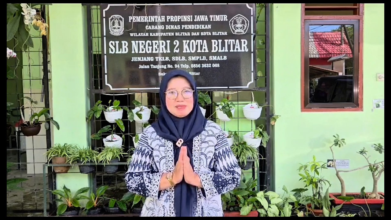MANAJEMEN TRANSFORMASI DIGITAL SEKOLAH MELALUI GOOGLE SITES SLBN 2 KOTA BLITAR | EJIES 2026