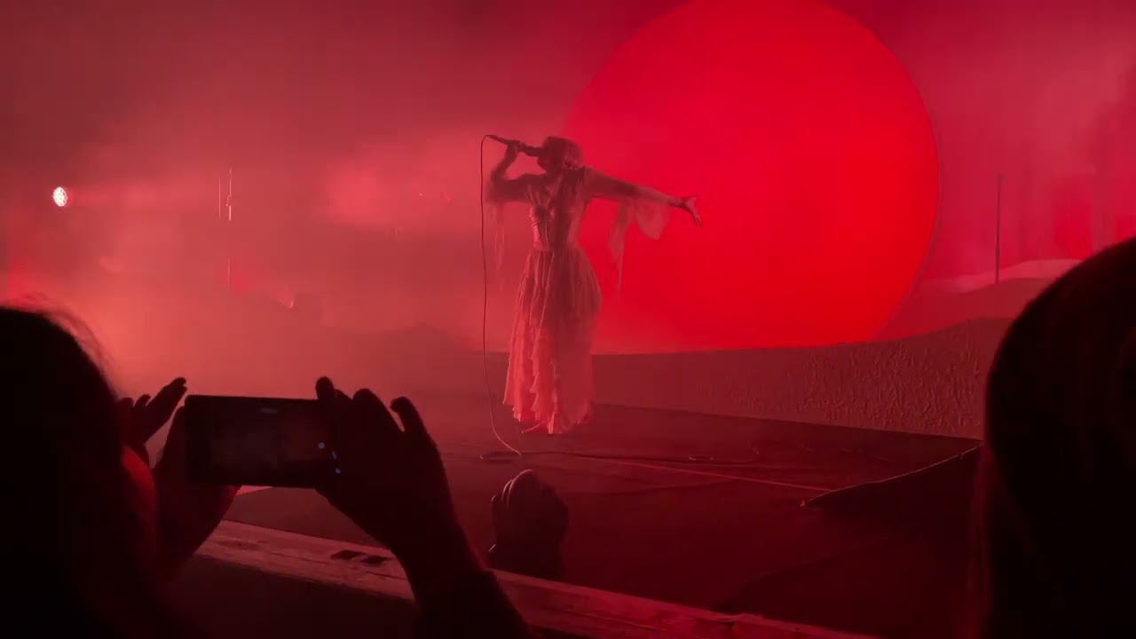 Aurora “Giving In To The Love” - Riviera Theatre Chicago 5/27/2022