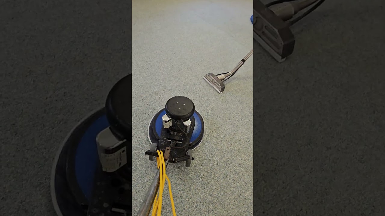 Hot water extraction and post bonnet cleaning #carpetcleaning #satisfying