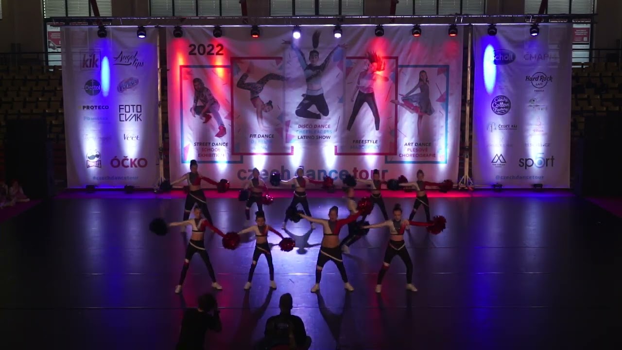 10. Dance cheerleaders university Ústí nad Labem - #HEZKYČESKYNAPLNÝPECKY