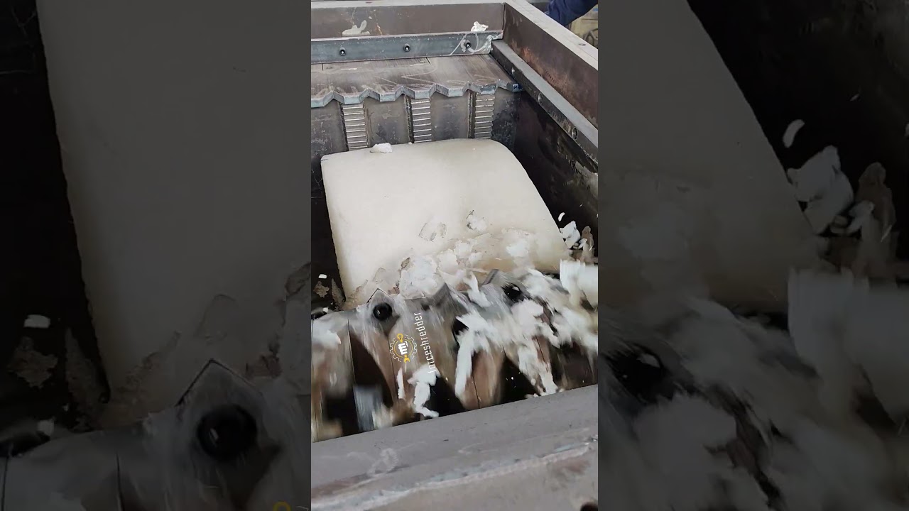 Shredding of styrene-butadiene rubber for resource recycling and reuse.#shredder #rubber #chemical