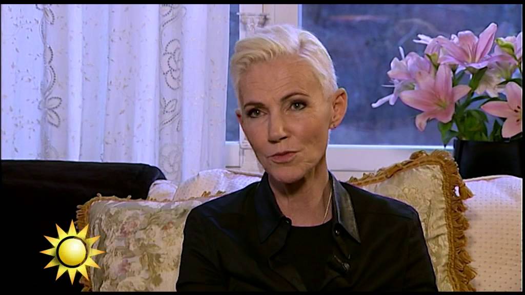 Boken om Marie Fredriksson - "Hoppas den kan hjälpa" - Nyhetsmorgon (TV4)