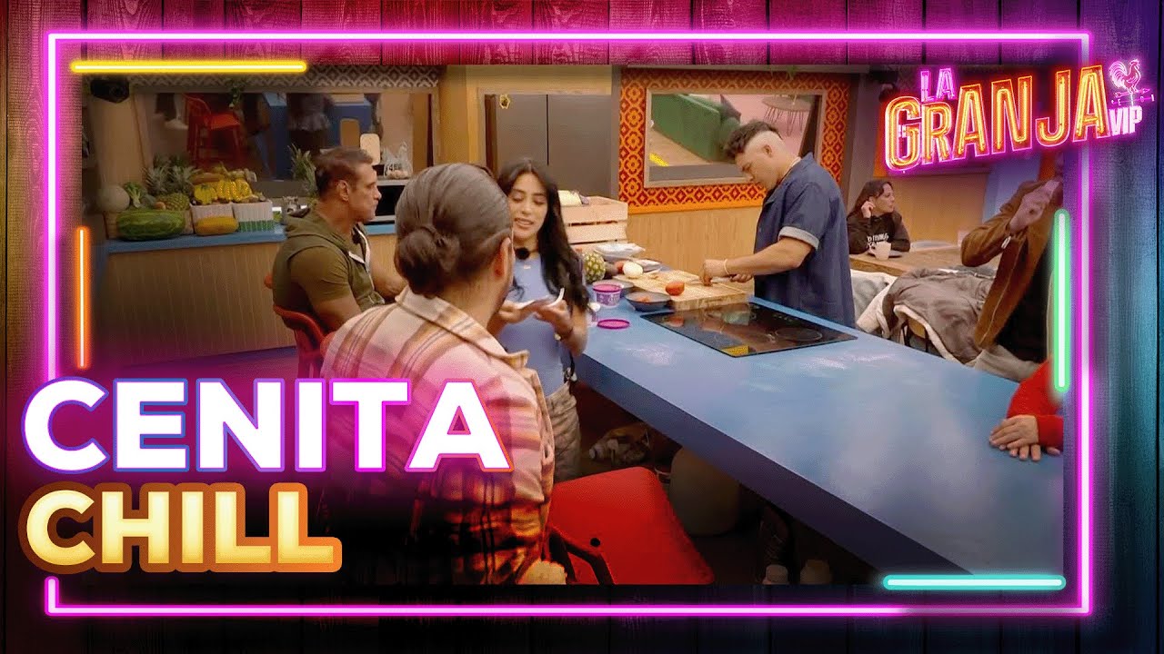¡Cena chill con chismecito incluido en La Granja VIP! Los granjeros se relajan y traen buena vibra.