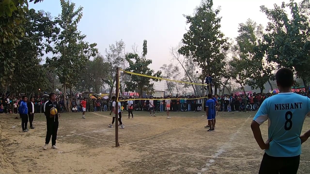 Honda guys Vs jokwar volleyball match at manari maghi Mela.