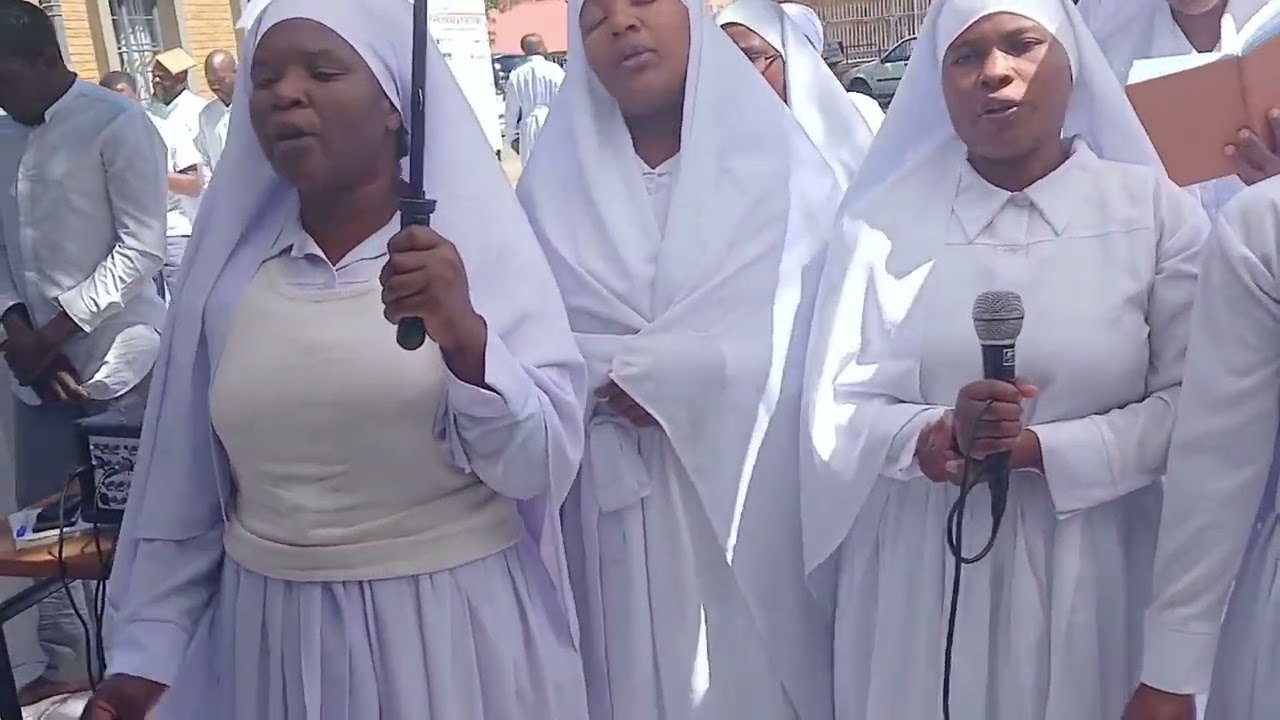 Hymn 138 Chiriko Chikomo Kure