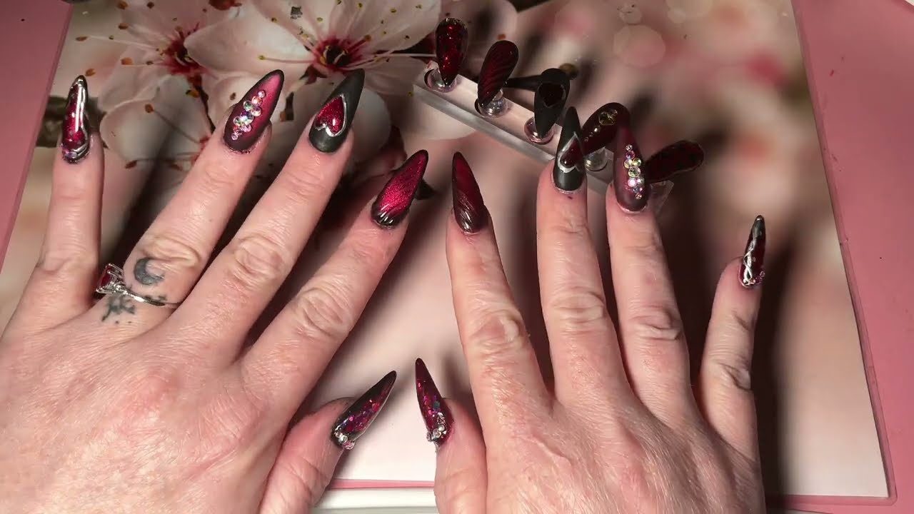 Dark Valentines Set