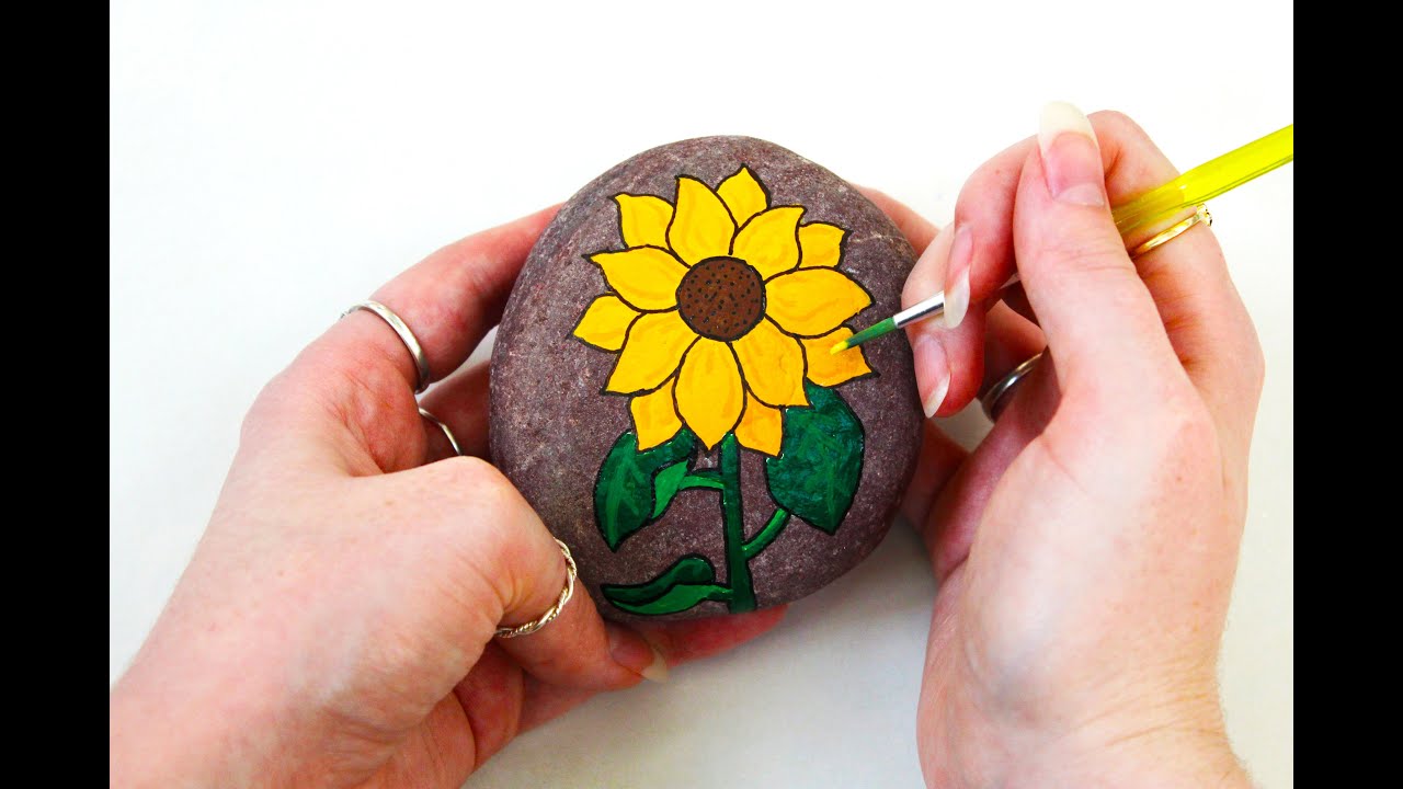 Sunflower Painted Rock | Step-by-Step Tutorial