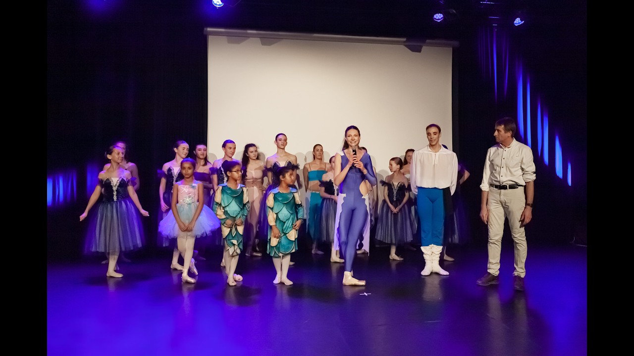 extraits école de danse Fréva spectacle de Noël 2025
